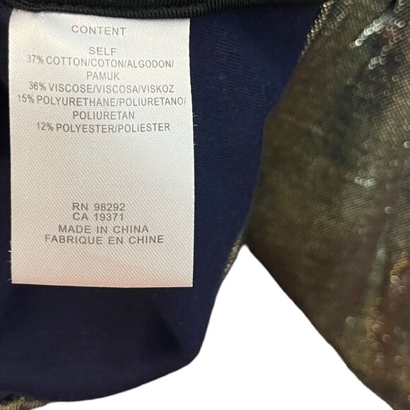 Welcome to my closet! - Picture 12 of 13